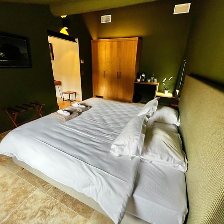 Hotel La Bastide D'Eygalieres Екстериор снимка