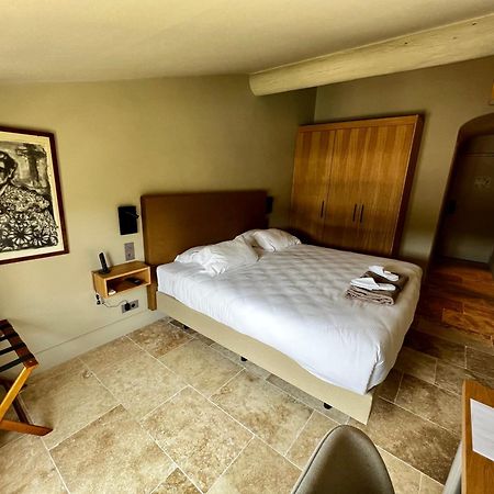 Hotel La Bastide D'Eygalieres Екстериор снимка