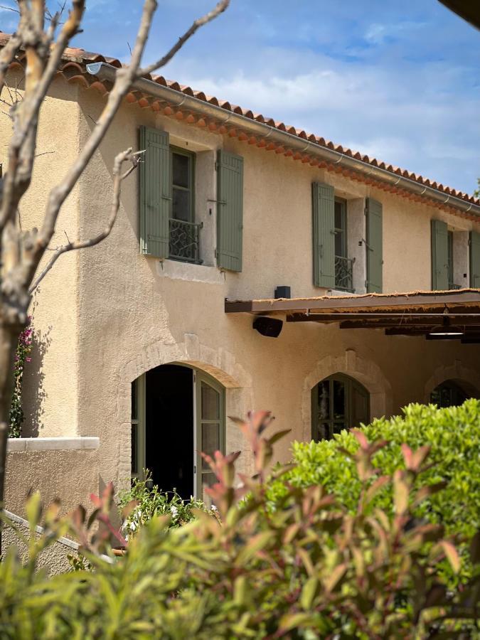 Hotel La Bastide D'Eygalieres Екстериор снимка