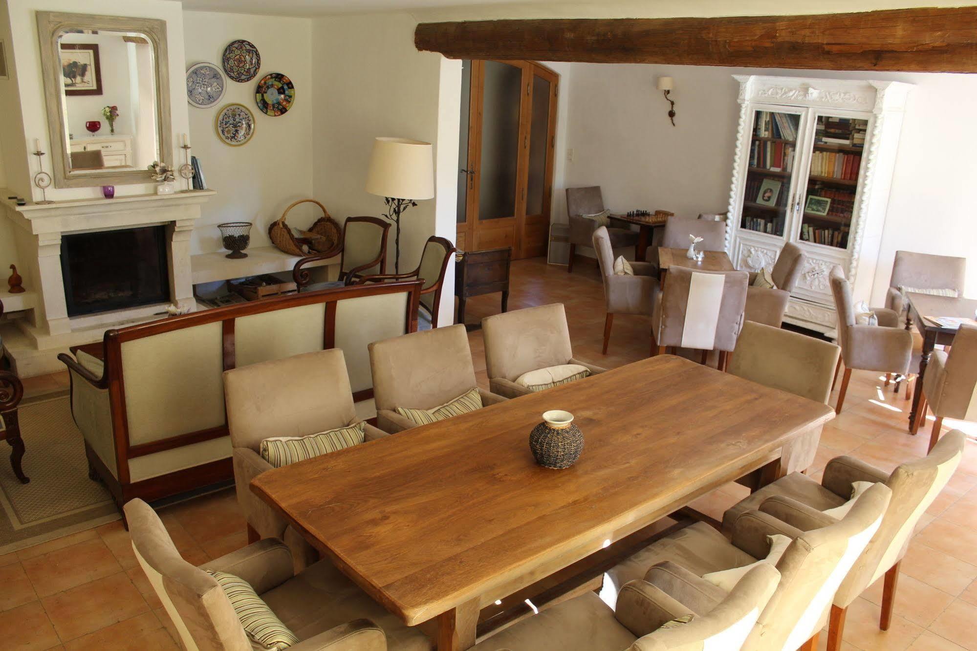 Hotel La Bastide D'Eygalieres Екстериор снимка