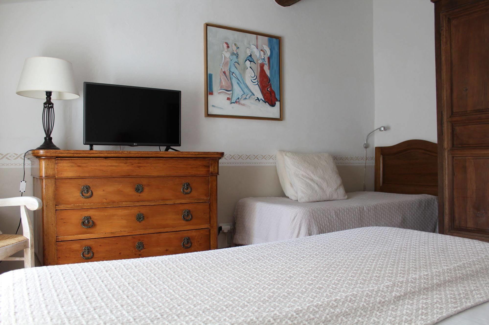 Hotel La Bastide D'Eygalieres Екстериор снимка
